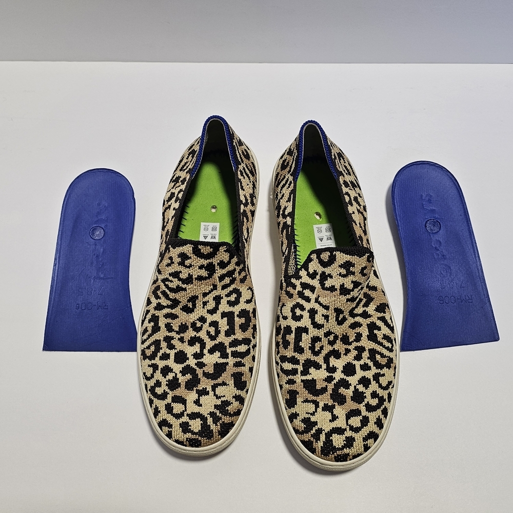 Rothy's
Rothy's | The Sneaker Slip Ons in Camo Cat Leopard Print Size - Picture 5 of 11